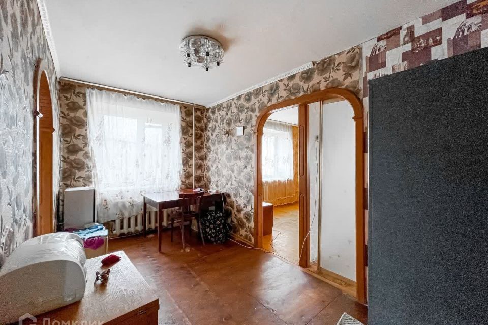 Продаётся 3-комнатная квартира, 50.7 м²