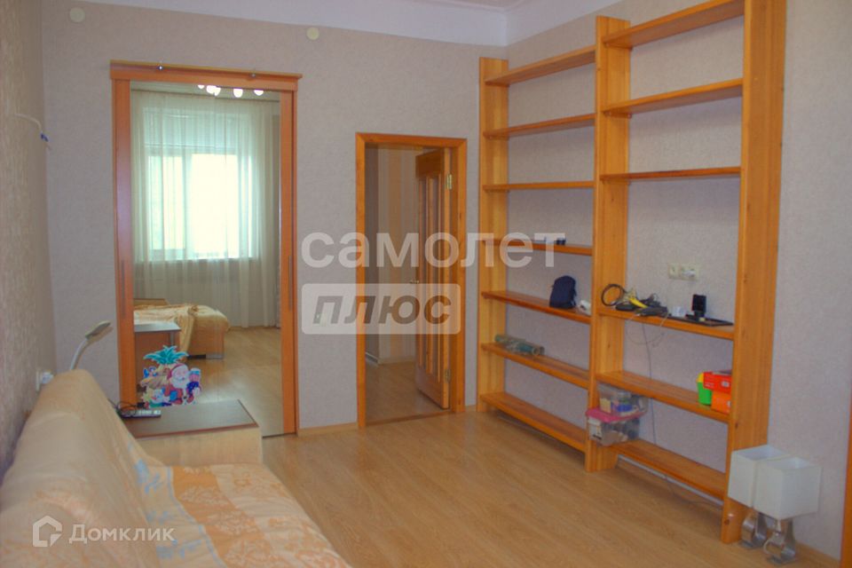 Продаётся 3-комнатная квартира, 74.8 м²