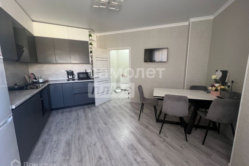Продаётся 2-комнатная квартира, 61 м²