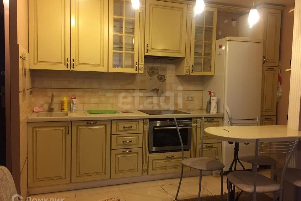 Продаётся 1-комнатная квартира, 40.9 м²