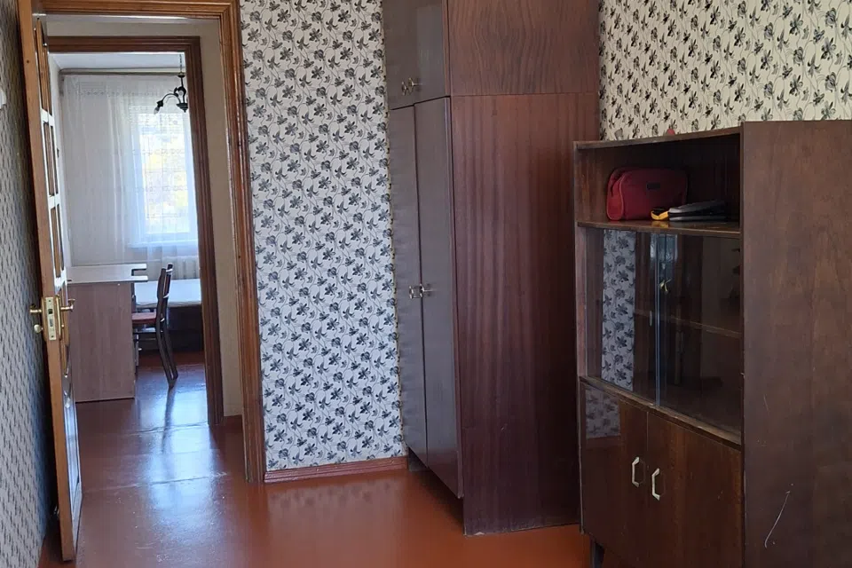 Продаётся 3-комнатная квартира, 57 м²