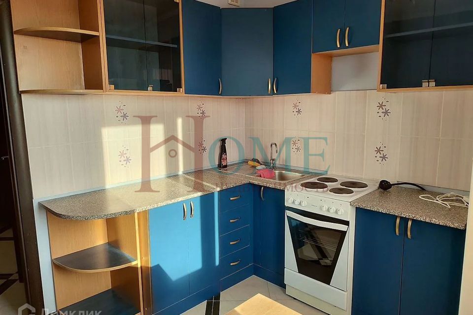 Сдаётся 2-комнатная квартира, 56 м²