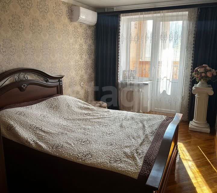 Продаётся 3-комнатная квартира, 62.4 м²