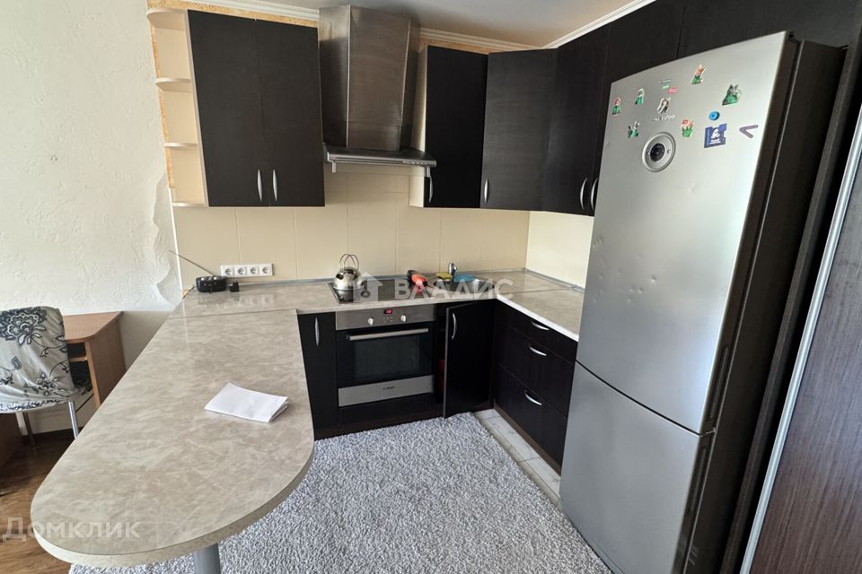 Продаётся 1-комнатная квартира, 41.9 м²
