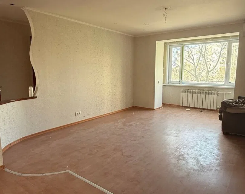 Продаётся 4-комнатная квартира, 110.9 м²