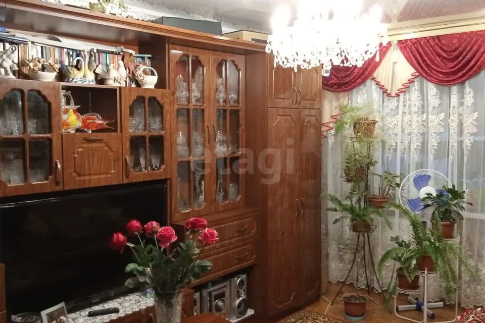 Продаётся 3-комнатная квартира, 58.6 м²