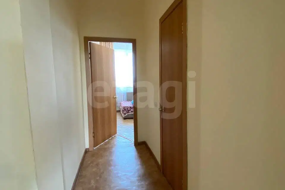 Продаётся 4-комнатная квартира, 87.9 м²