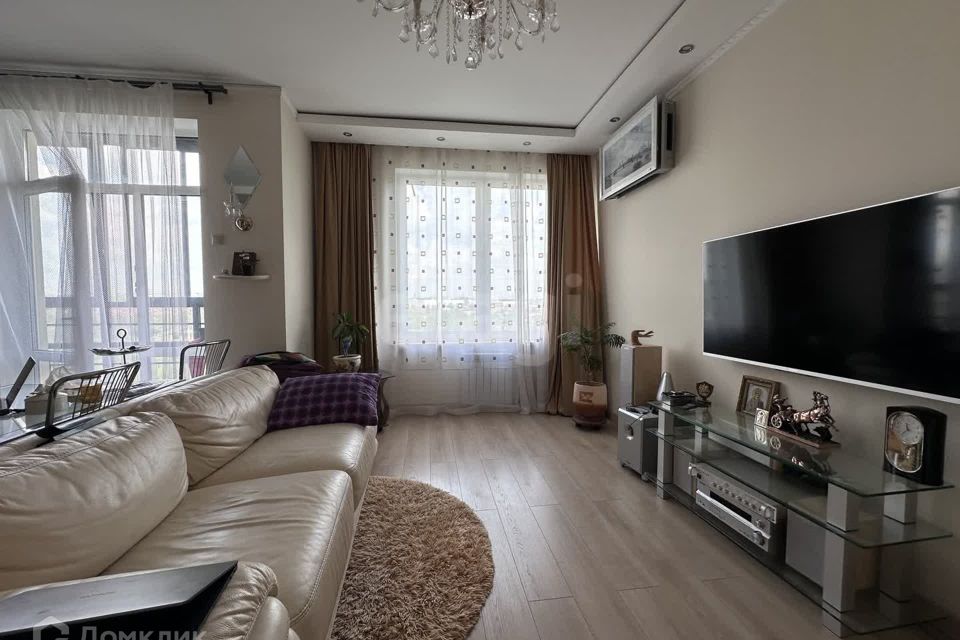 Продаётся 2-комнатная квартира, 61 м²