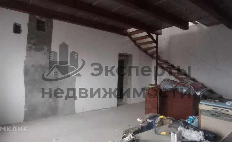 Продаётся 2-этажный дом, 190 м²