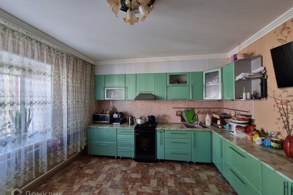 Продаётся 3-комнатная квартира, 95.6 м²