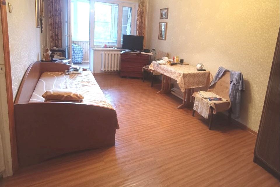Продаётся 1-комнатная квартира, 35.7 м²