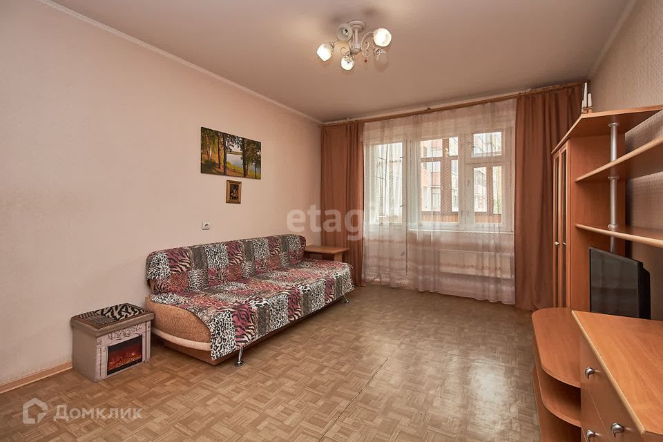 Продаётся 2-комнатная квартира, 64.8 м²
