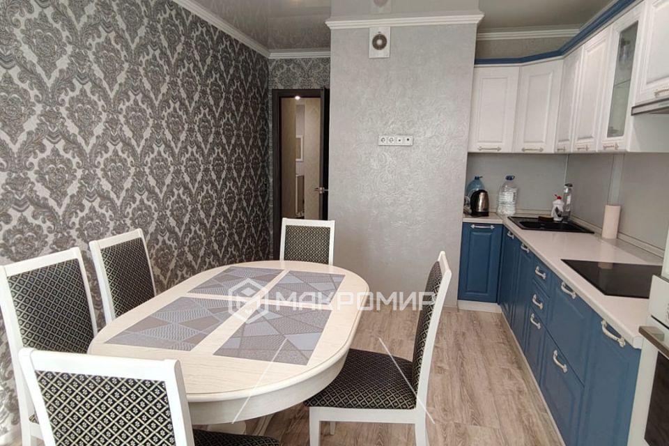 Продаётся 1-комнатная квартира, 50.1 м²