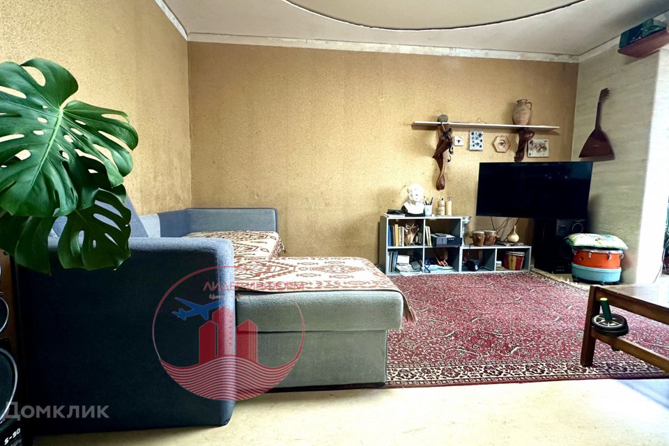 Продаётся 2-комнатная квартира, 55.9 м²