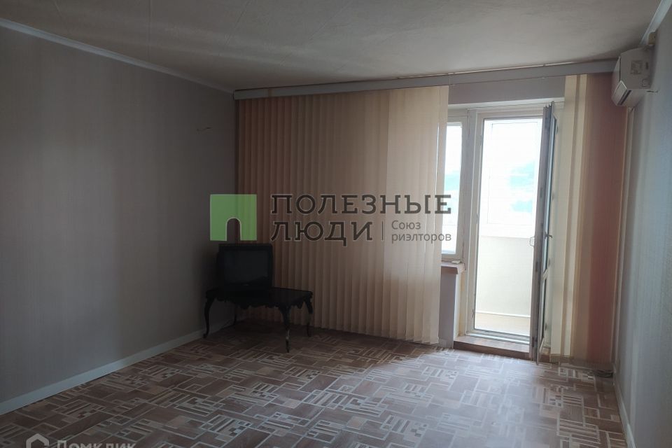 Продаётся 1-комнатная квартира, 36.5 м²