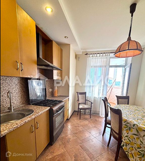 Продаётся 2-комнатная квартира, 67.1 м²