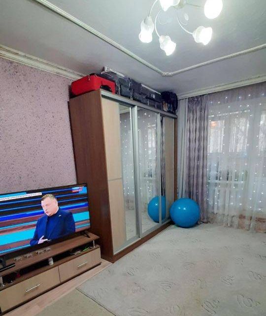 Продаётся 3-комнатная квартира, 58.1 м²
