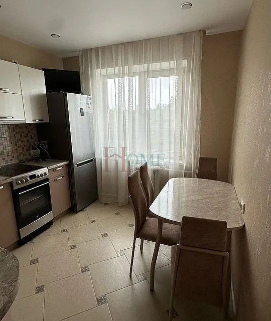 Сдаётся 3-комнатная квартира, 62.7 м²