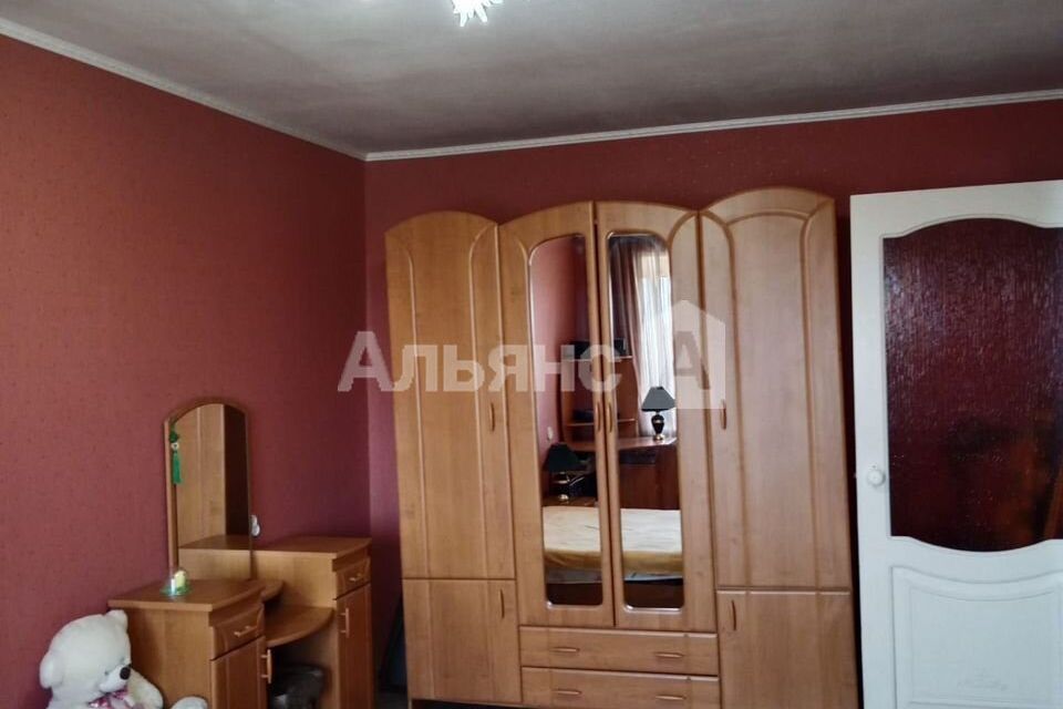 Продаётся 3-комнатная квартира, 62 м²