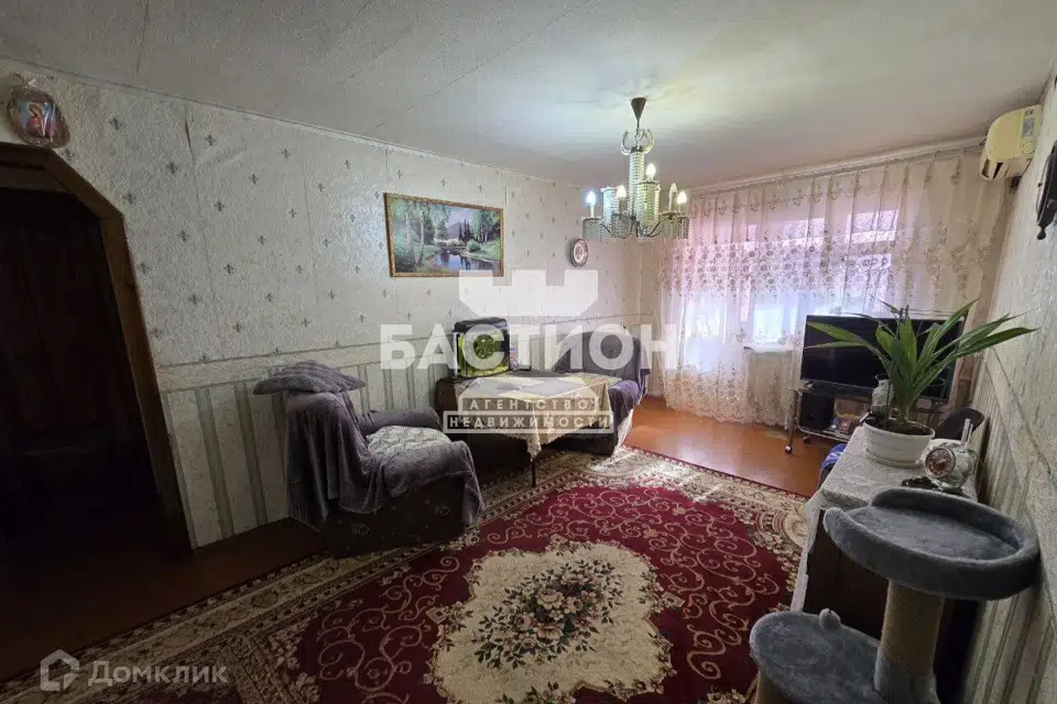 Продаётся 3-комнатная квартира, 57.7 м²
