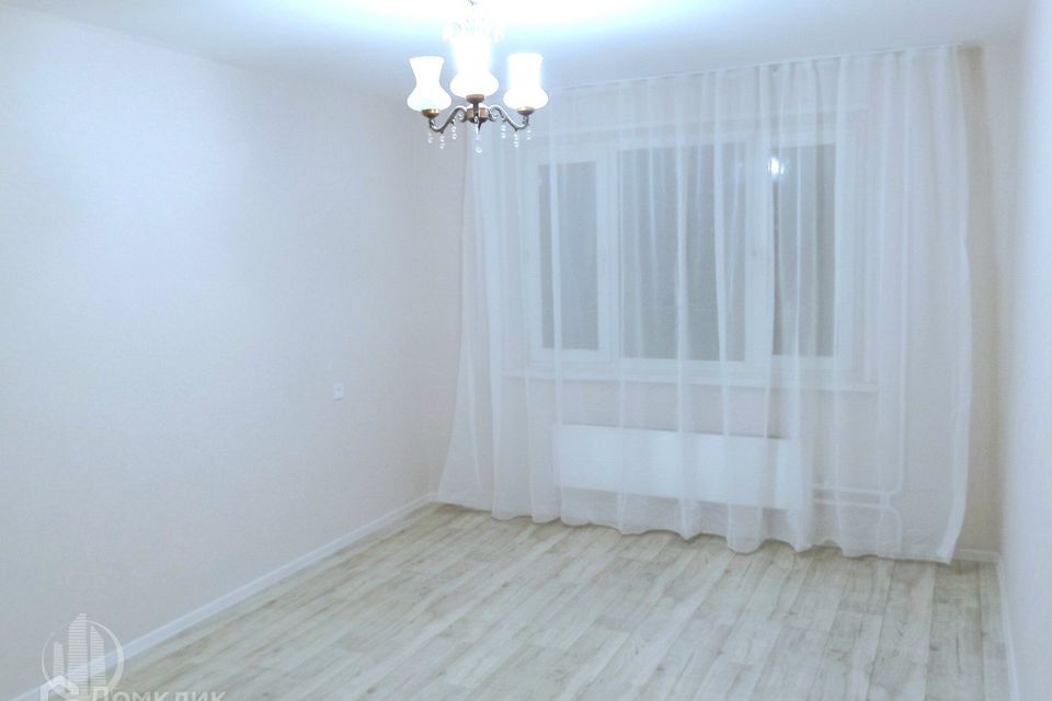 Сдаётся 2-комнатная квартира, 74 м²