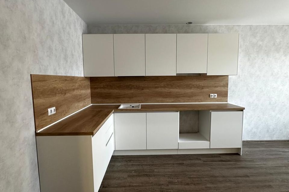 Продаётся 3-комнатная квартира, 63 м²