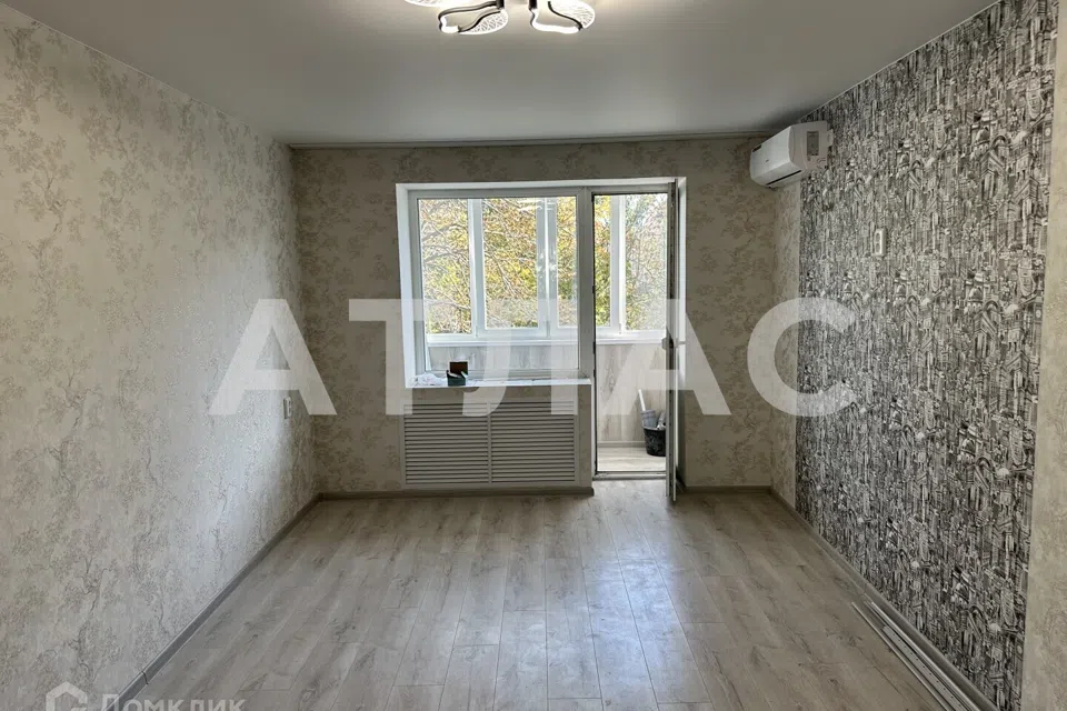 Продаётся 2-комнатная квартира, 42.8 м²