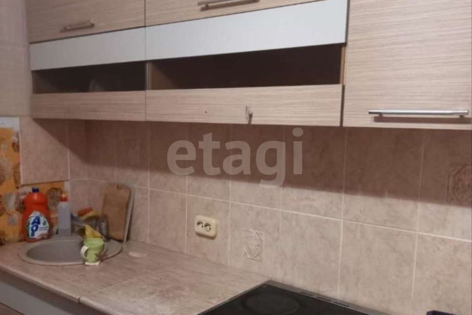 Продаётся 1-комнатная квартира, 50 м²