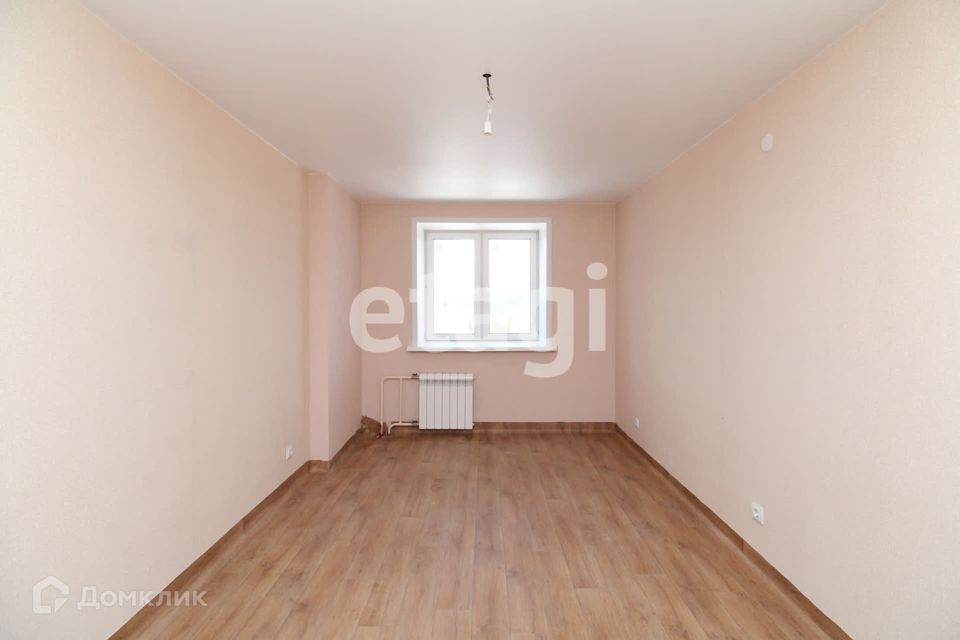 Продаётся 3-комнатная квартира, 67.9 м²