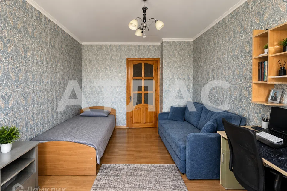 Продаётся 3-комнатная квартира, 62.4 м²