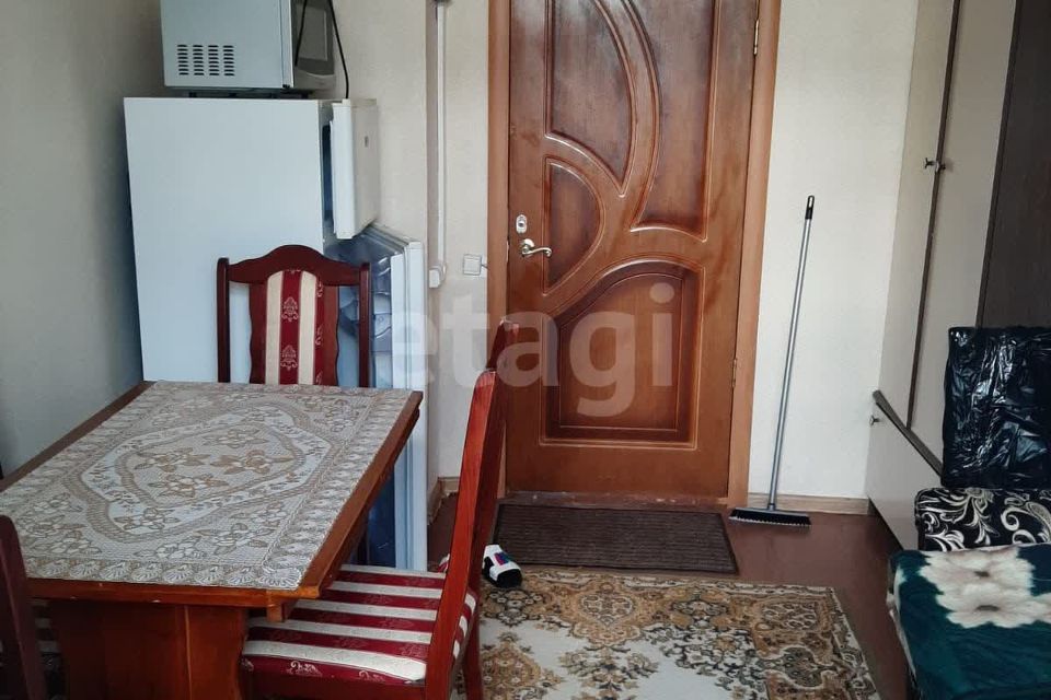 Продаётся комната в 3-комн. квартире, 12 м²