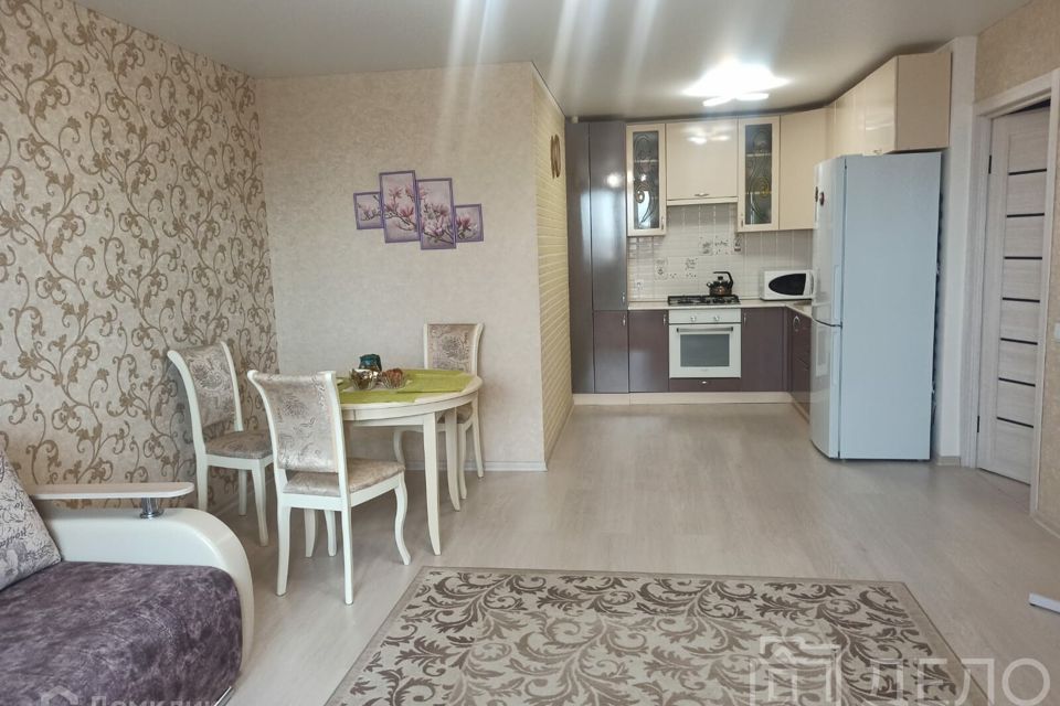 Продаётся 1-комнатная квартира, 56 м²