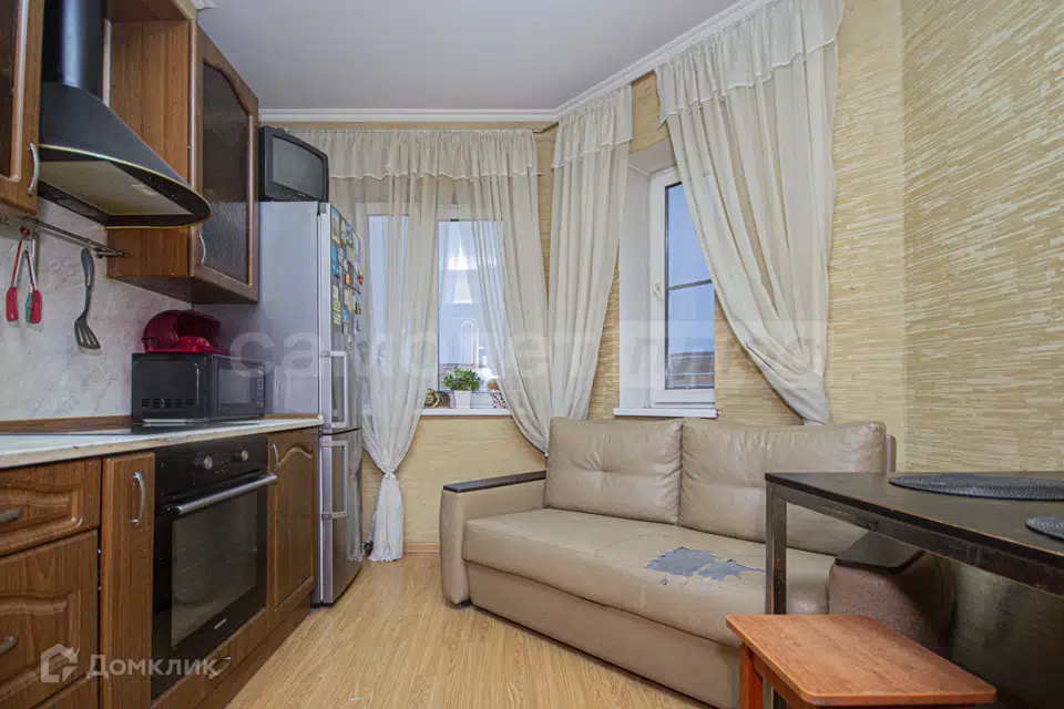 Продаётся 2-комнатная квартира, 63.8 м²