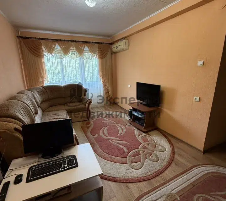 Продаётся 3-комнатная квартира, 64.9 м²