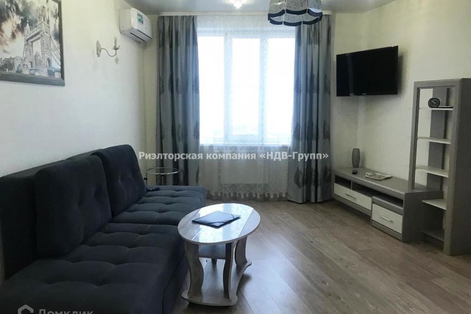 Сдаётся 1-комнатная квартира, 42 м²