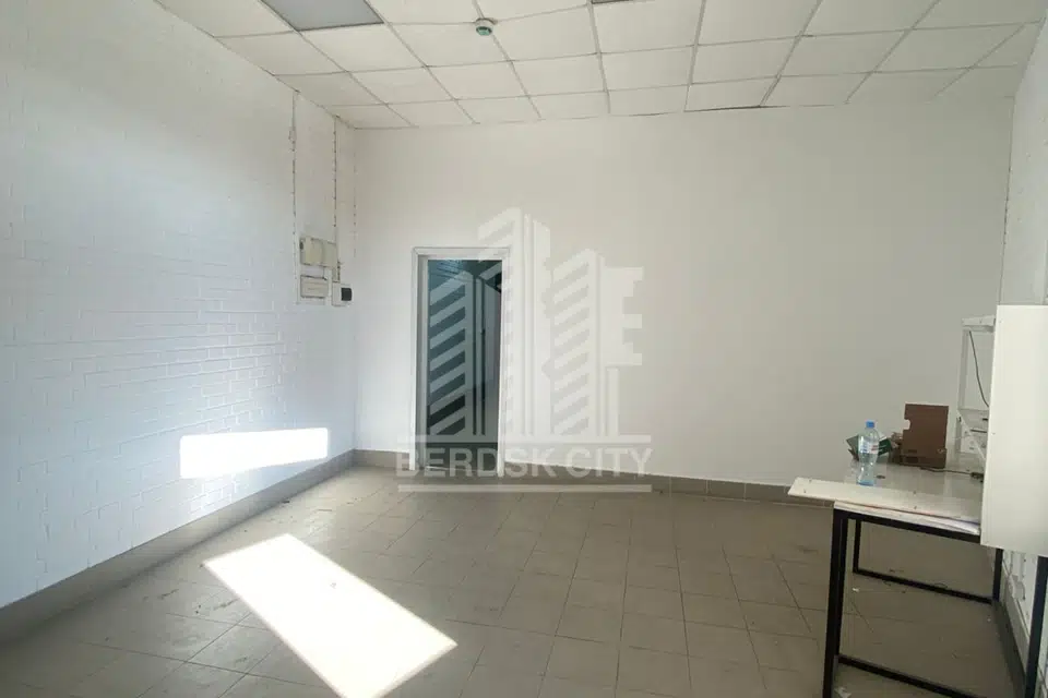 Сдаётся помещение своб. назначения, 161 м²