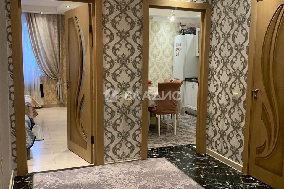 Продаётся 2-комнатная квартира, 61.9 м²
