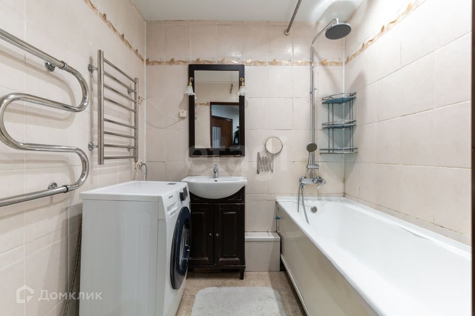 Продаётся 2-комнатная квартира, 56 м²