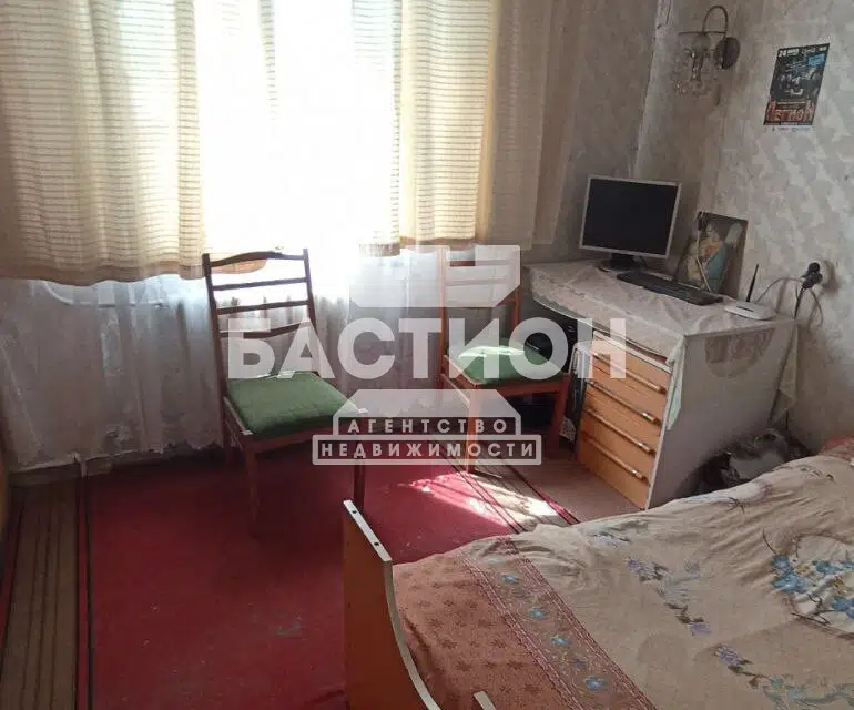 Продаётся 4-комнатная квартира, 85 м²