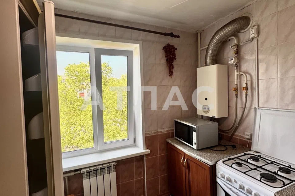 Продаётся 2-комнатная квартира, 42.8 м²