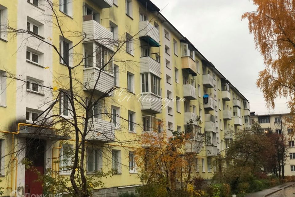 Продаётся 1-комнатная квартира, 32 м²
