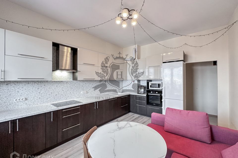 Продаётся 3-комнатная квартира, 81.6 м²