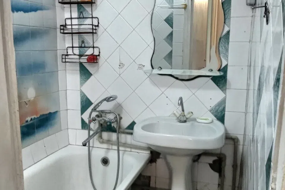 Продаётся 3-комнатная квартира, 61.6 м²