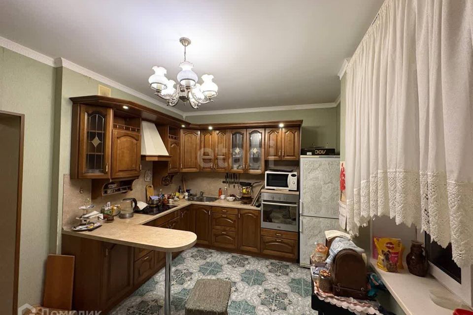 Продаётся 1-комнатная квартира, 49.5 м²