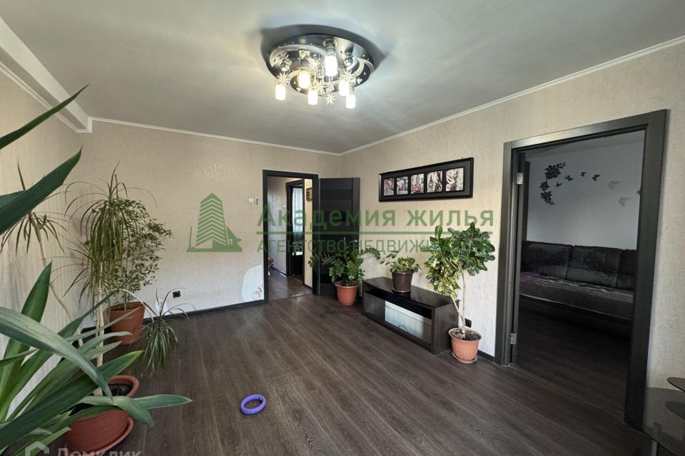 Продаётся 3-комнатная квартира, 60 м²