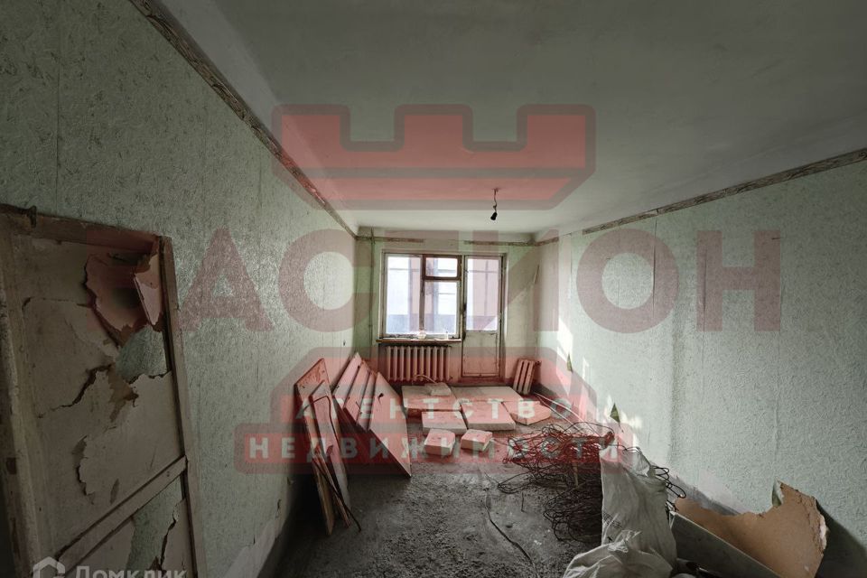 Продаётся 4-комнатная квартира, 70 м²
