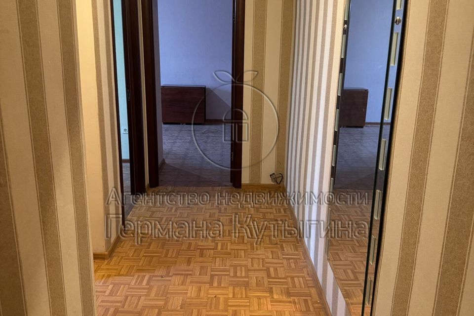 Продаётся 3-комнатная квартира, 56.3 м²
