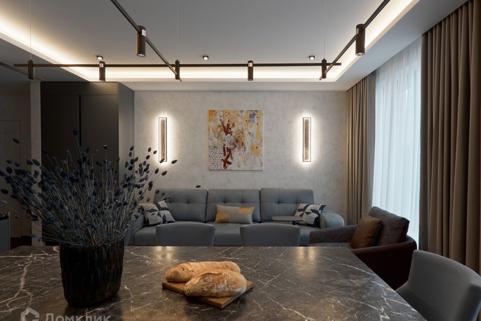 Продаётся 4-комнатная квартира, 129.6 м²