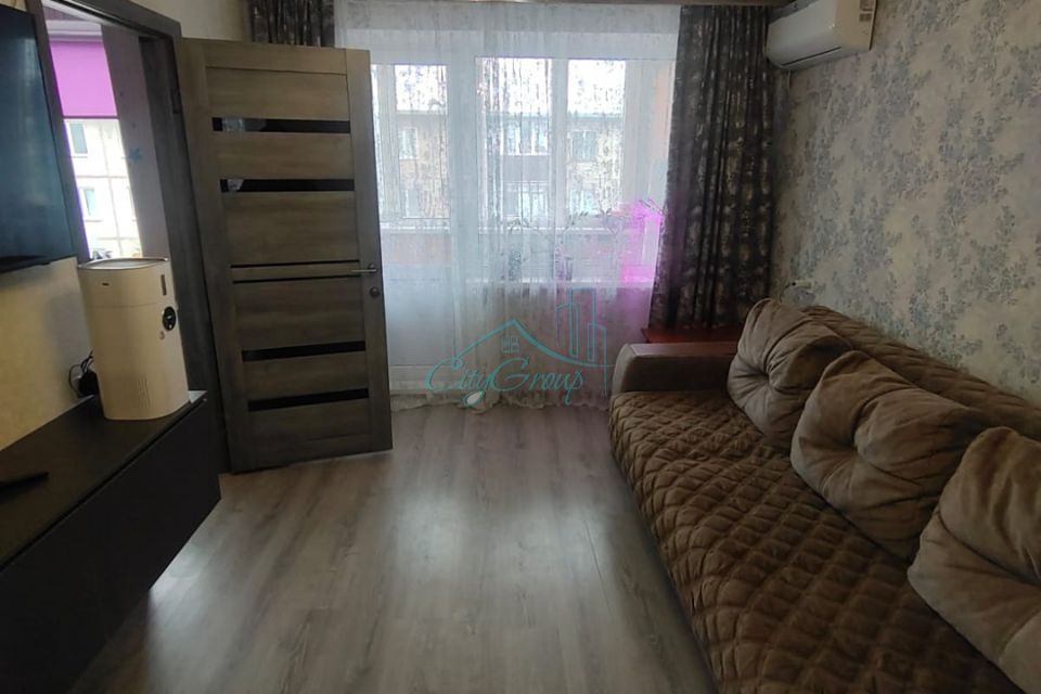 Продаётся 3-комнатная квартира, 47 м²