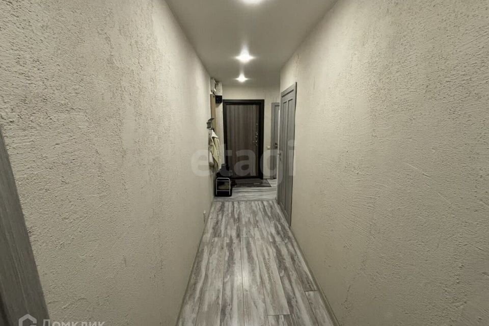 Продаётся 3-комнатная квартира, 63.3 м²